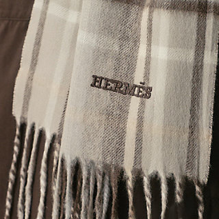 Sweet Love scarf | Hermès USA